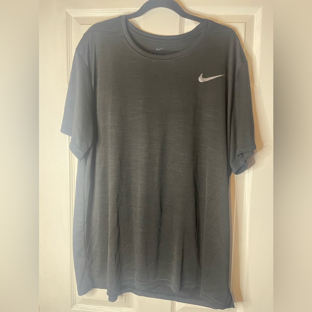 Nike Men’s Standard Dri-Fit